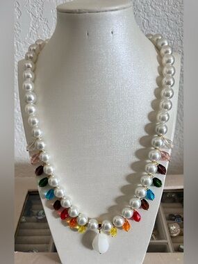 Pearl Beaded Necklace with Multicolor Crystal Drops - Unbranded